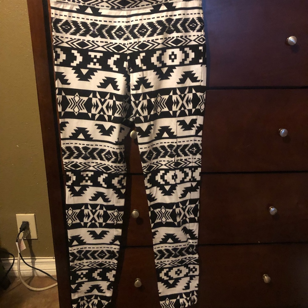 Express Women’s leggings